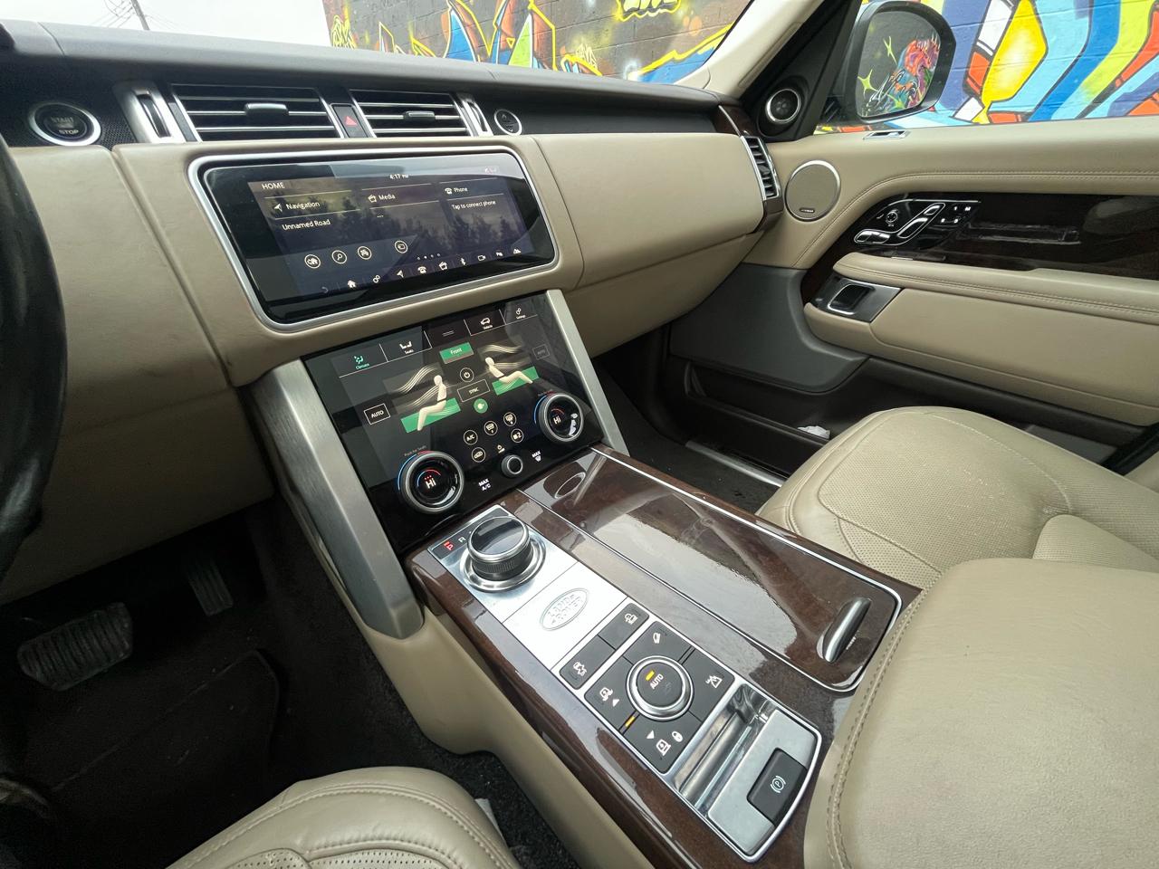 Land Rover Range Rover Supercharged LWB 2018