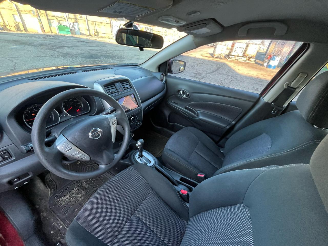 Nissan Versa 1.6 S 5M 2018