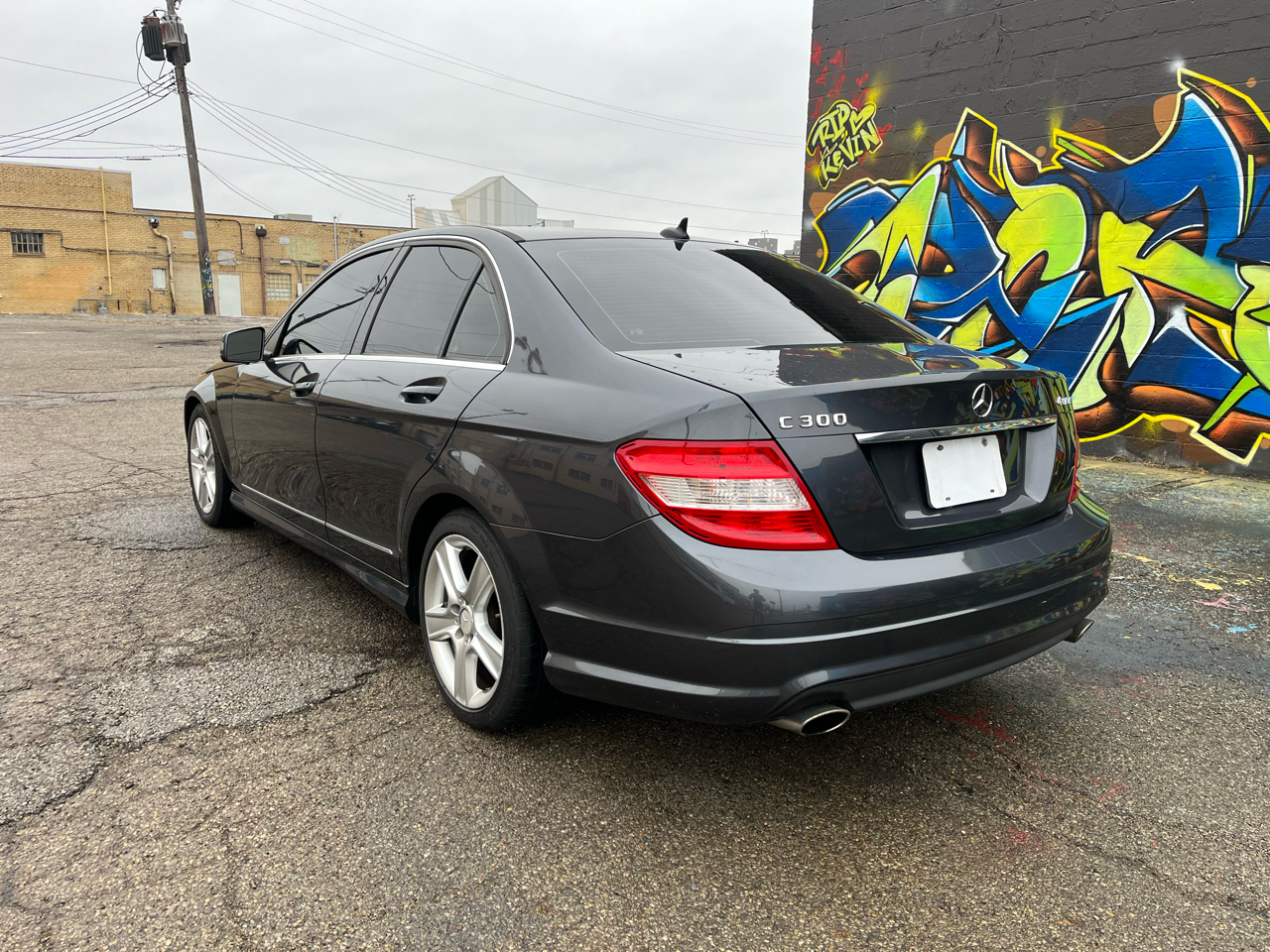 Mercedes-Benz C-Class C300 4MATIC Sport Sedan 2011