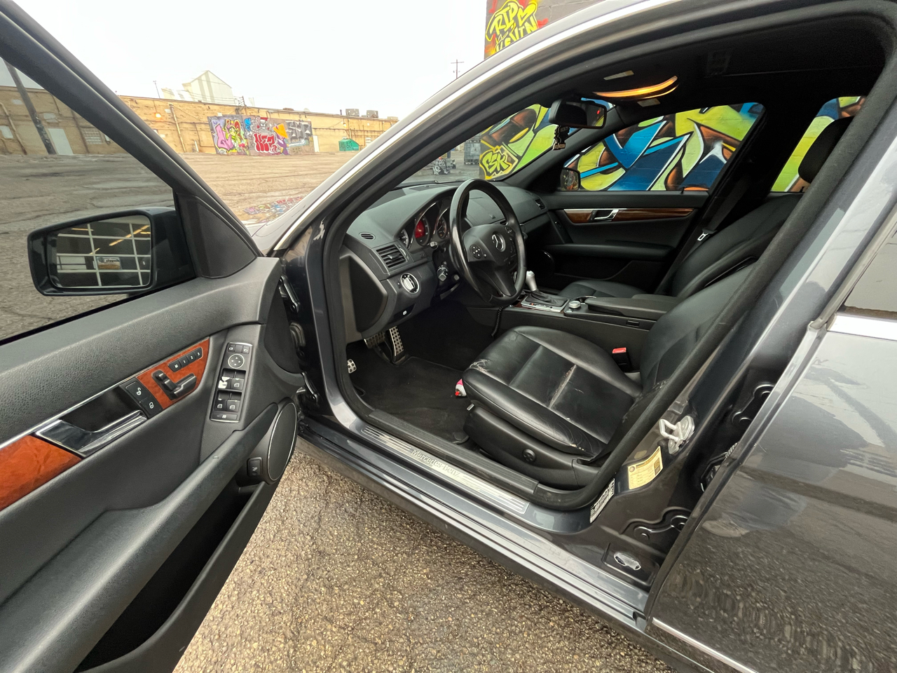 Mercedes-Benz C-Class C300 4MATIC Sport Sedan 2011