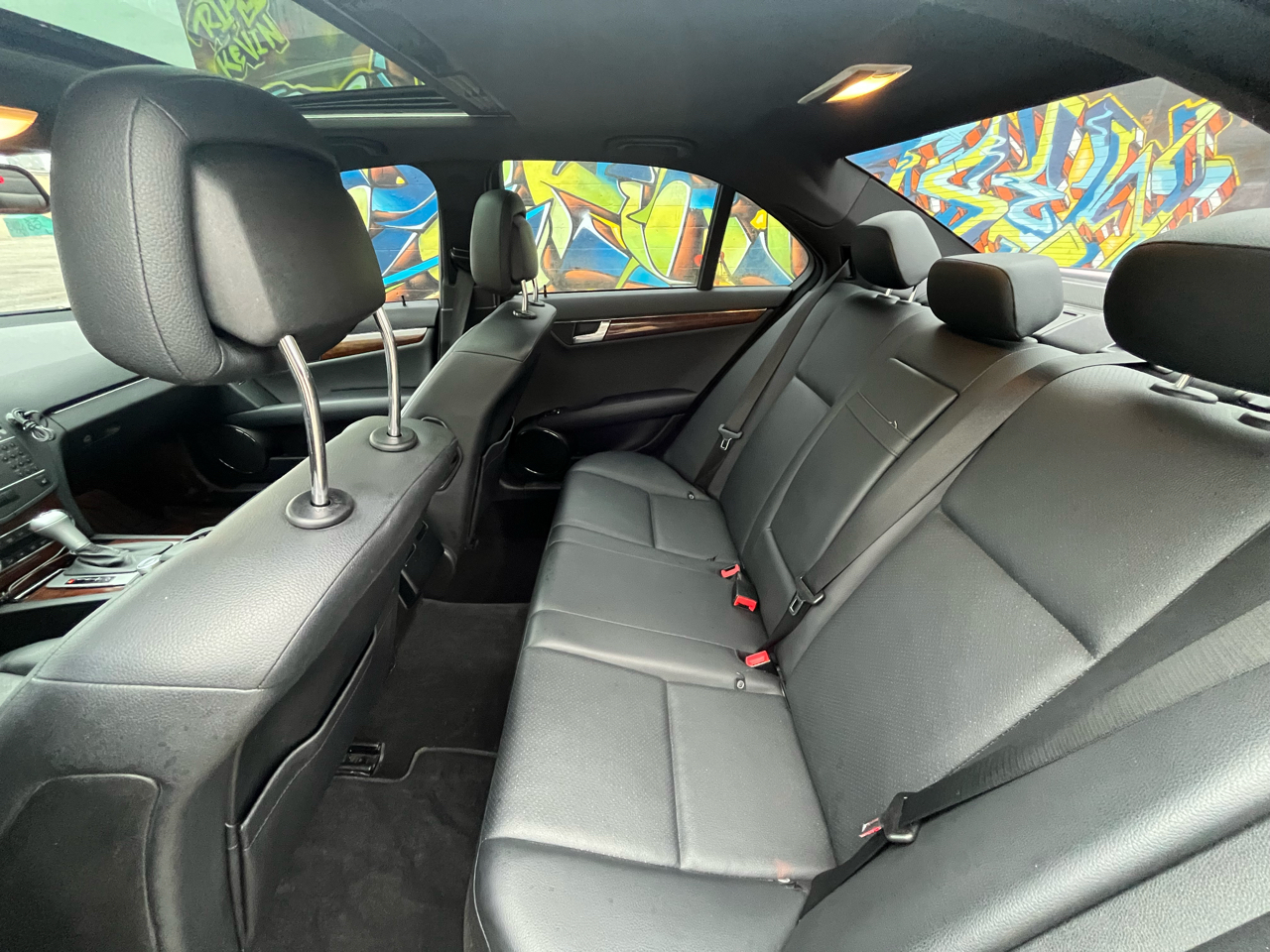 Mercedes-Benz C-Class C300 4MATIC Sport Sedan 2011