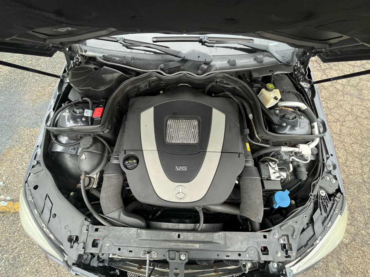 Mercedes-Benz C-Class C300 4MATIC Sport Sedan 2011