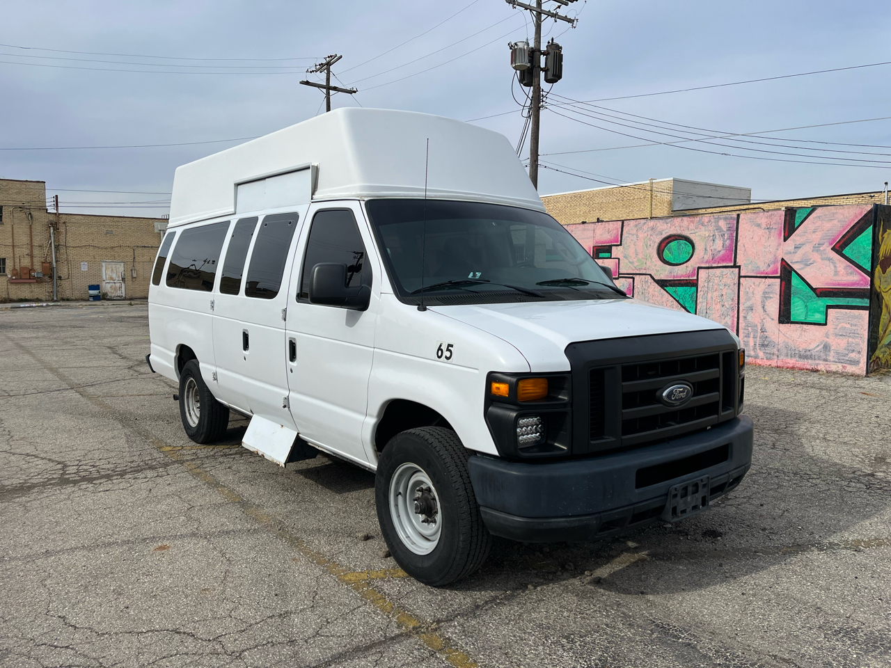 2012 Ford E-Series Econoline Van Commercial's photo
