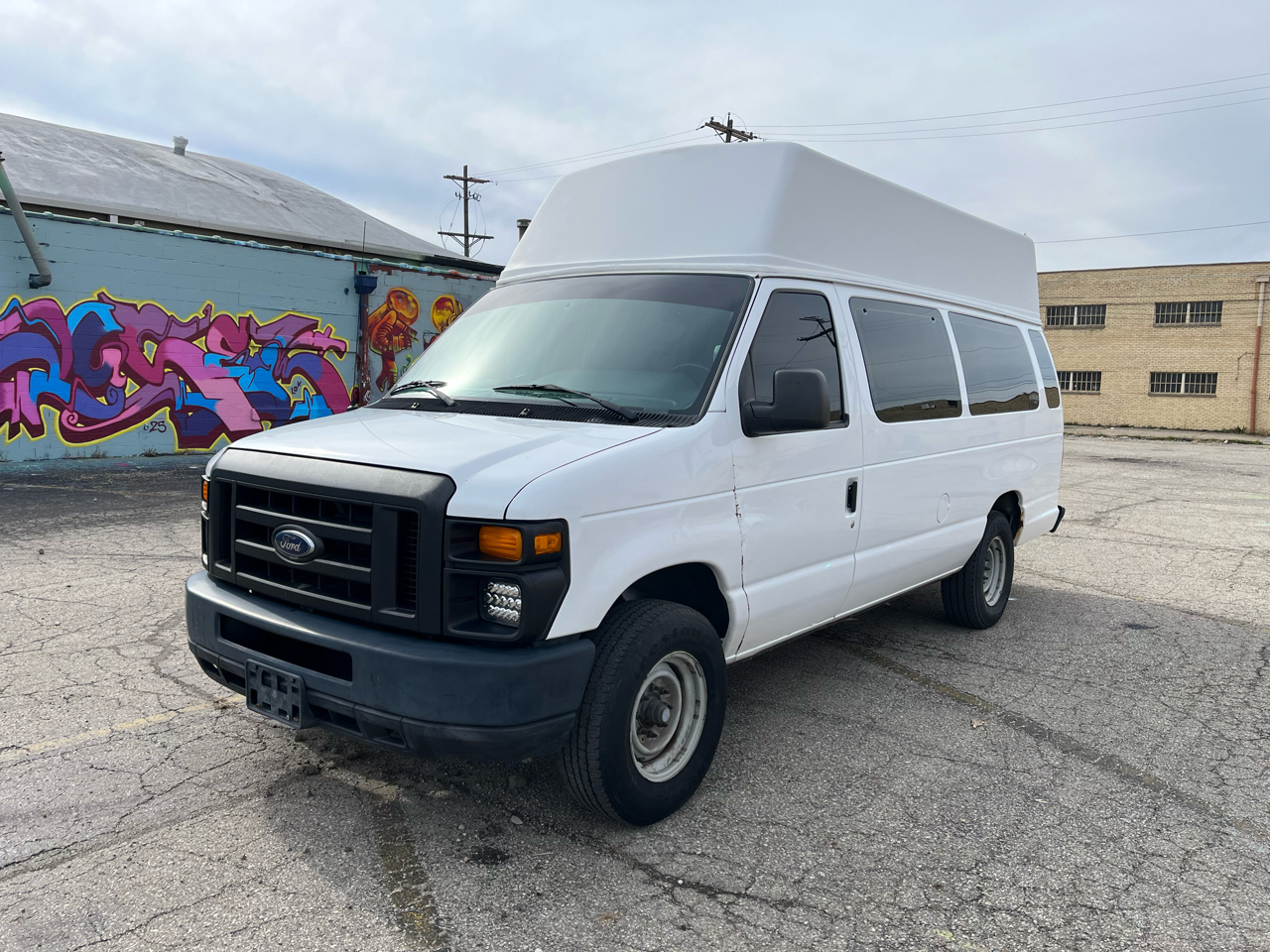Ford Econoline E-250 Extended 2012
