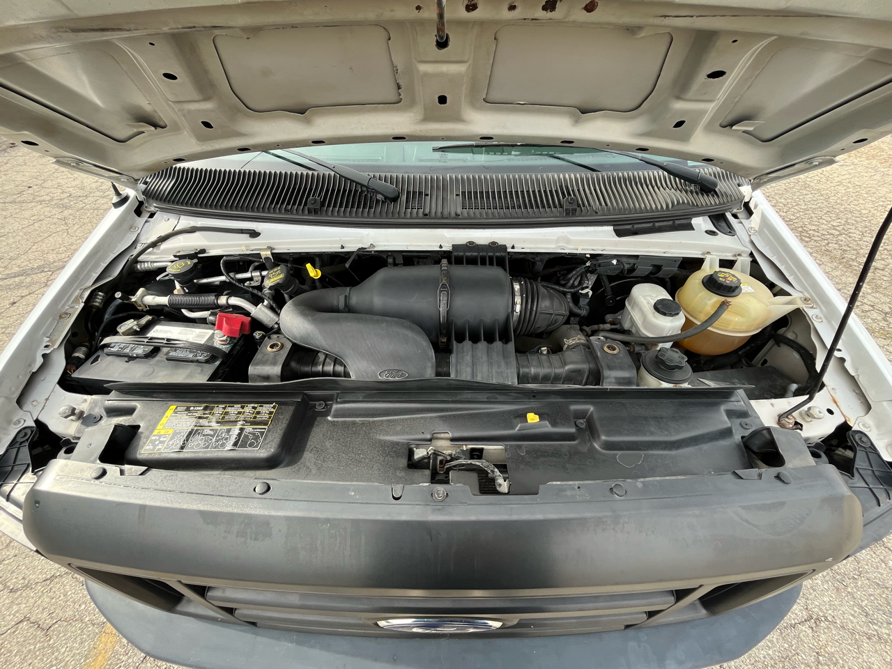 Ford Econoline E-250 Extended 2012