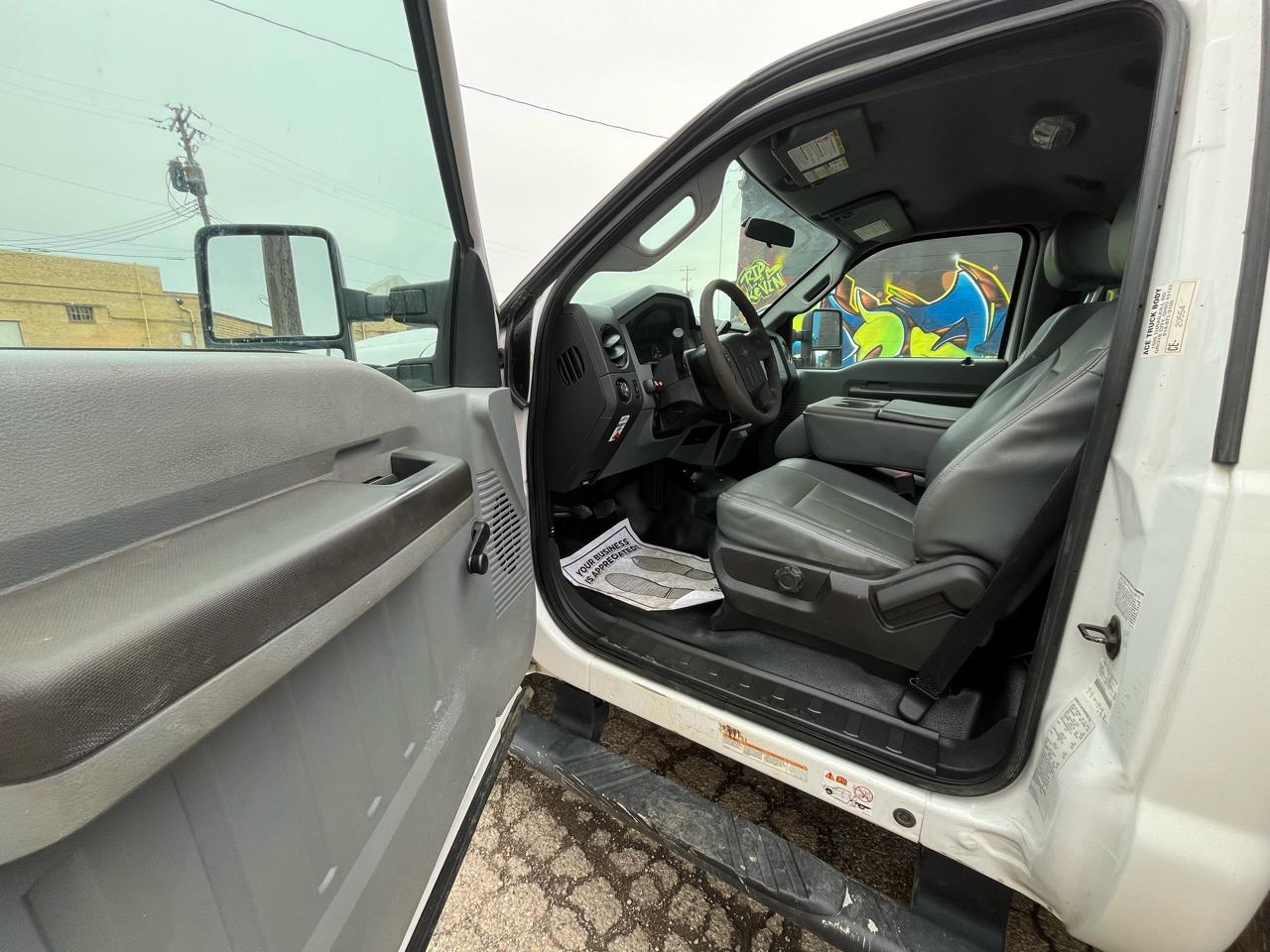 Ford F-450 SD Regular Cab DRW 2WD 2015