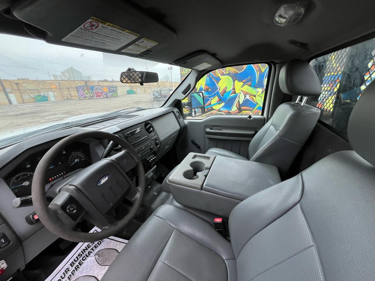 Ford F-450 SD Regular Cab DRW 2WD 2015