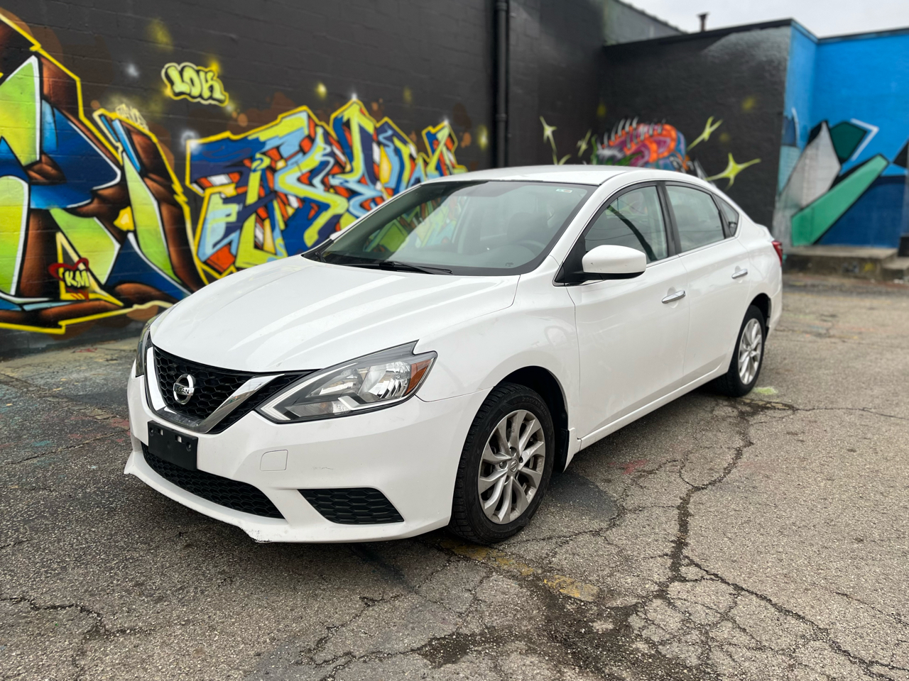 2017 Nissan Sentra S's photo