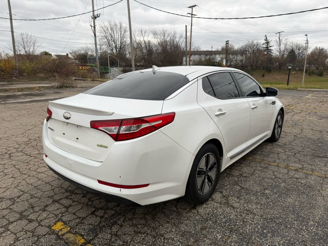 Kia Optima Hybrid LX 2013