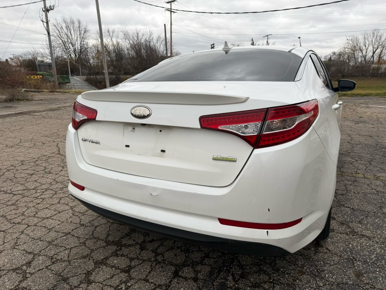 Kia Optima Hybrid LX 2013