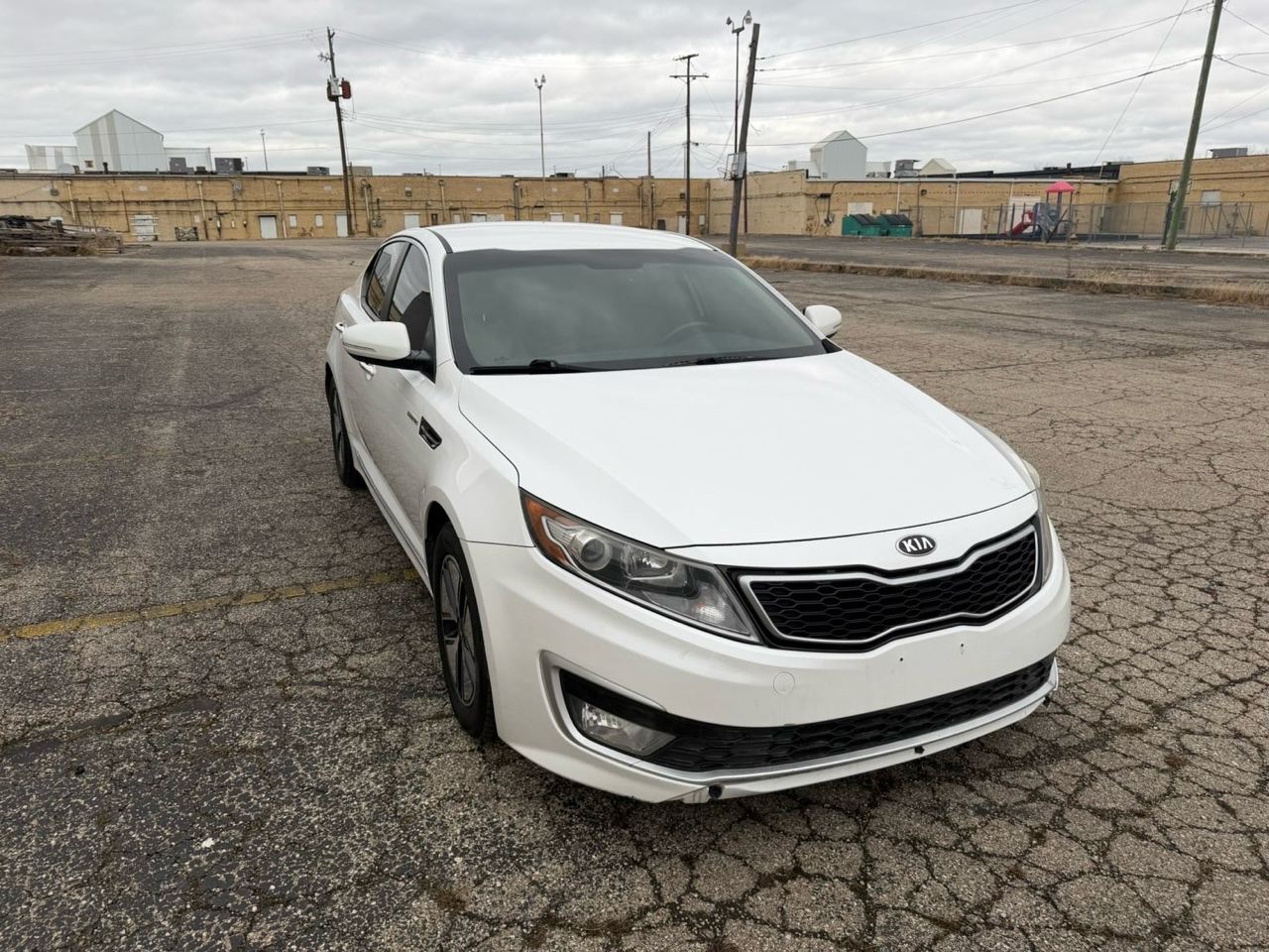 Kia Optima Hybrid LX 2013