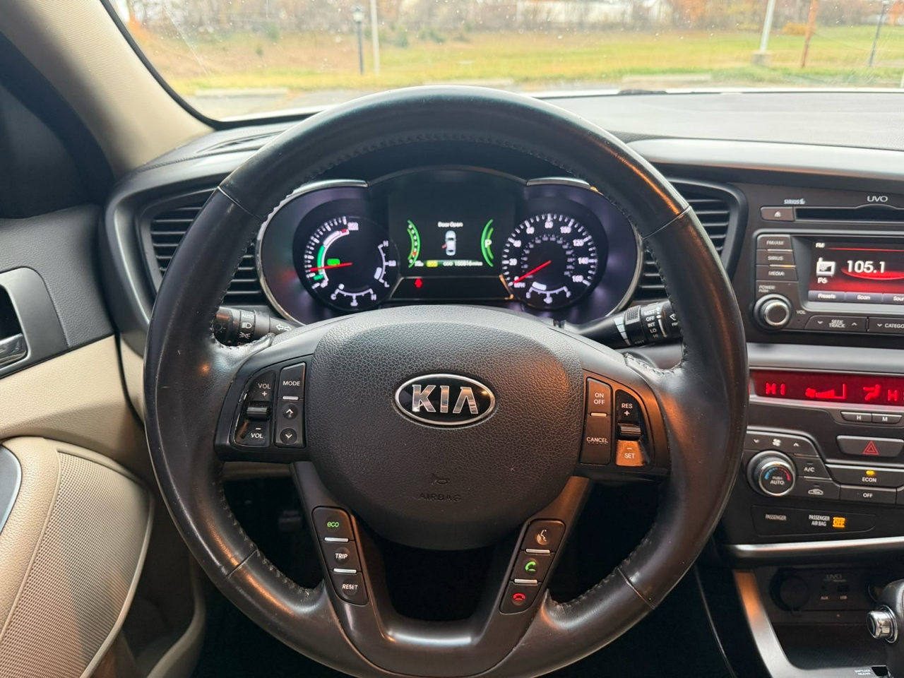 Kia Optima Hybrid LX 2013