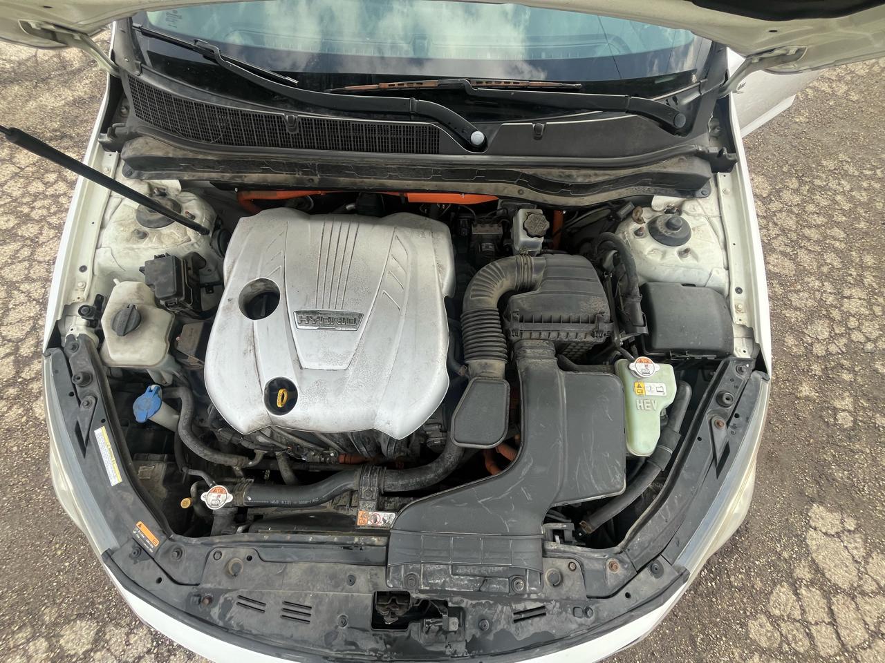 Kia Optima Hybrid LX 2013