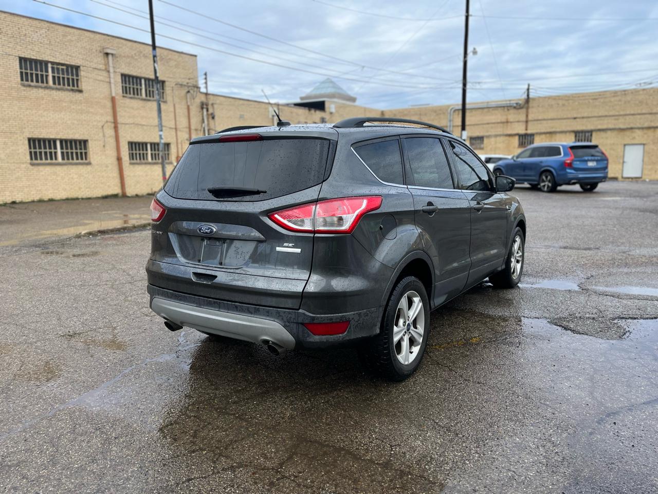 Ford Escape SE FWD 2016
