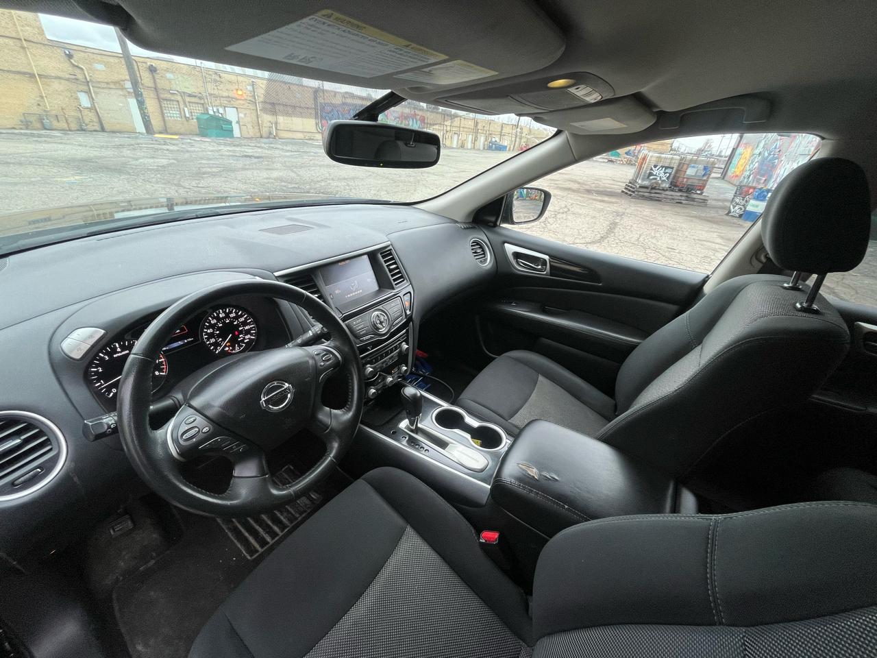 Nissan Pathfinder S 2WD 2019