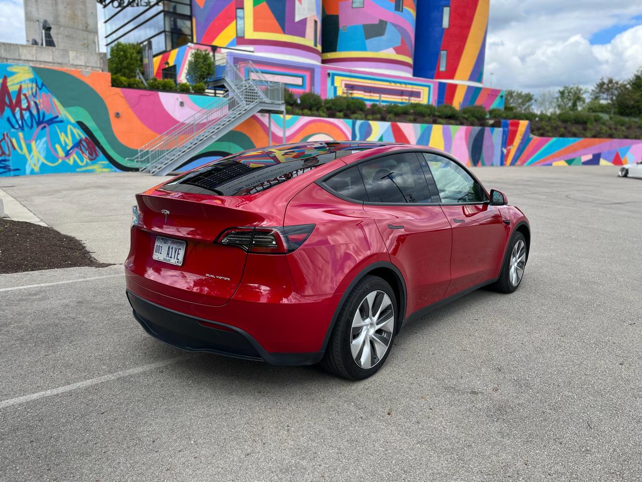 Tesla Model Y Long Range AWD 2023