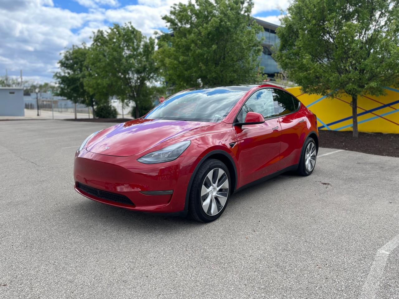 Tesla Model Y Long Range AWD 2023