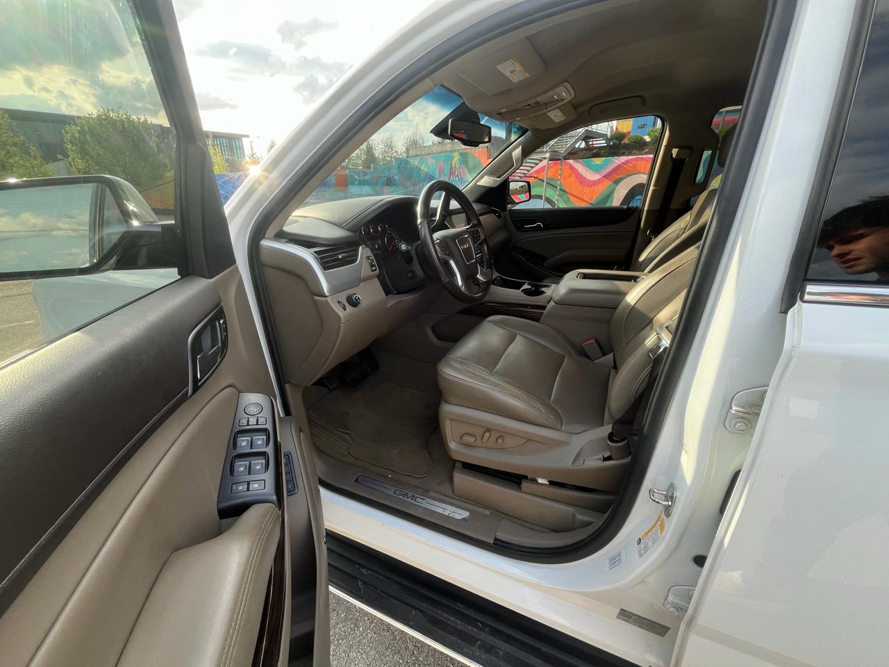 GMC Yukon XL SLT 2WD 2019