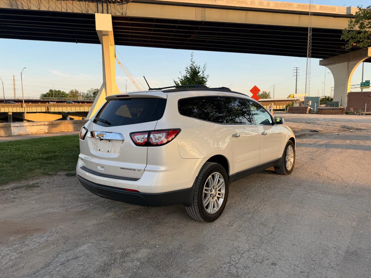 Chevrolet Traverse 1LT AWD 2014