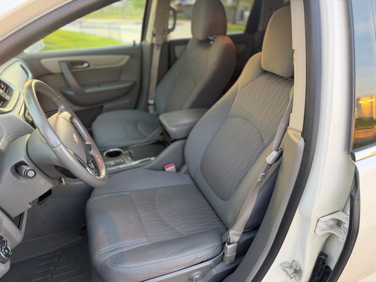 Chevrolet Traverse 1LT AWD 2014