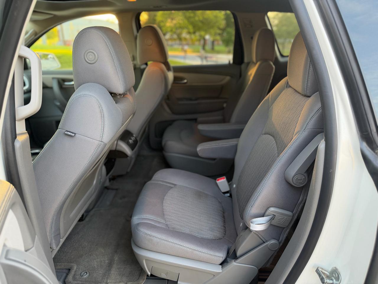Chevrolet Traverse 1LT AWD 2014
