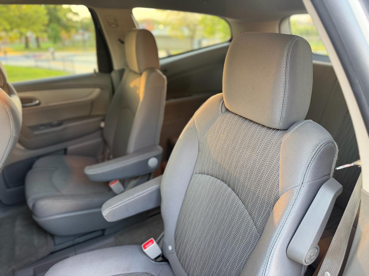 Chevrolet Traverse 1LT AWD 2014