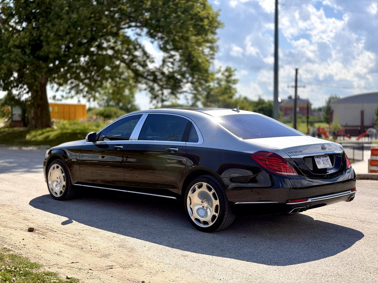 Mercedes-Benz Maybach S600 Sedan 2017
