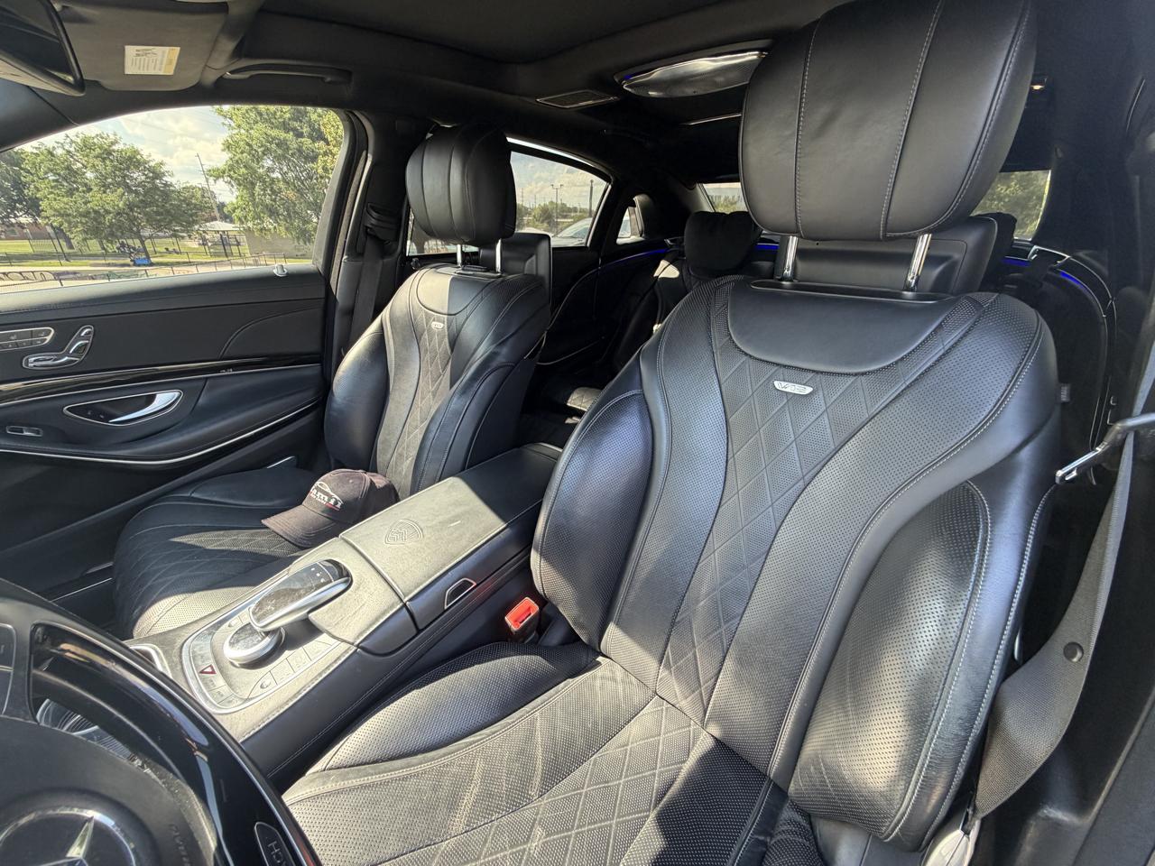 Mercedes-Benz Maybach S600 Sedan 2017