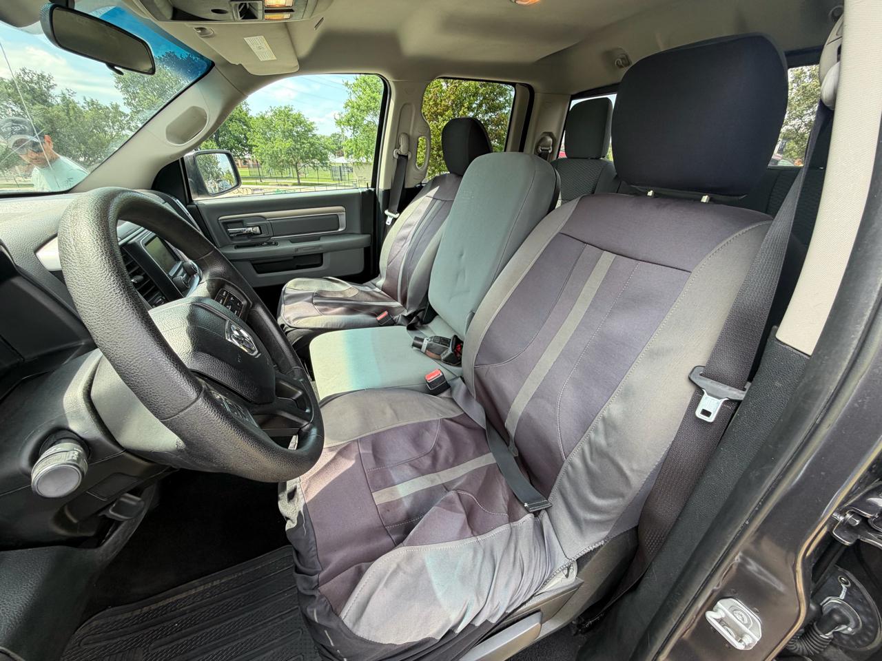 RAM 1500 SLT Quad Cab 4WD 2017
