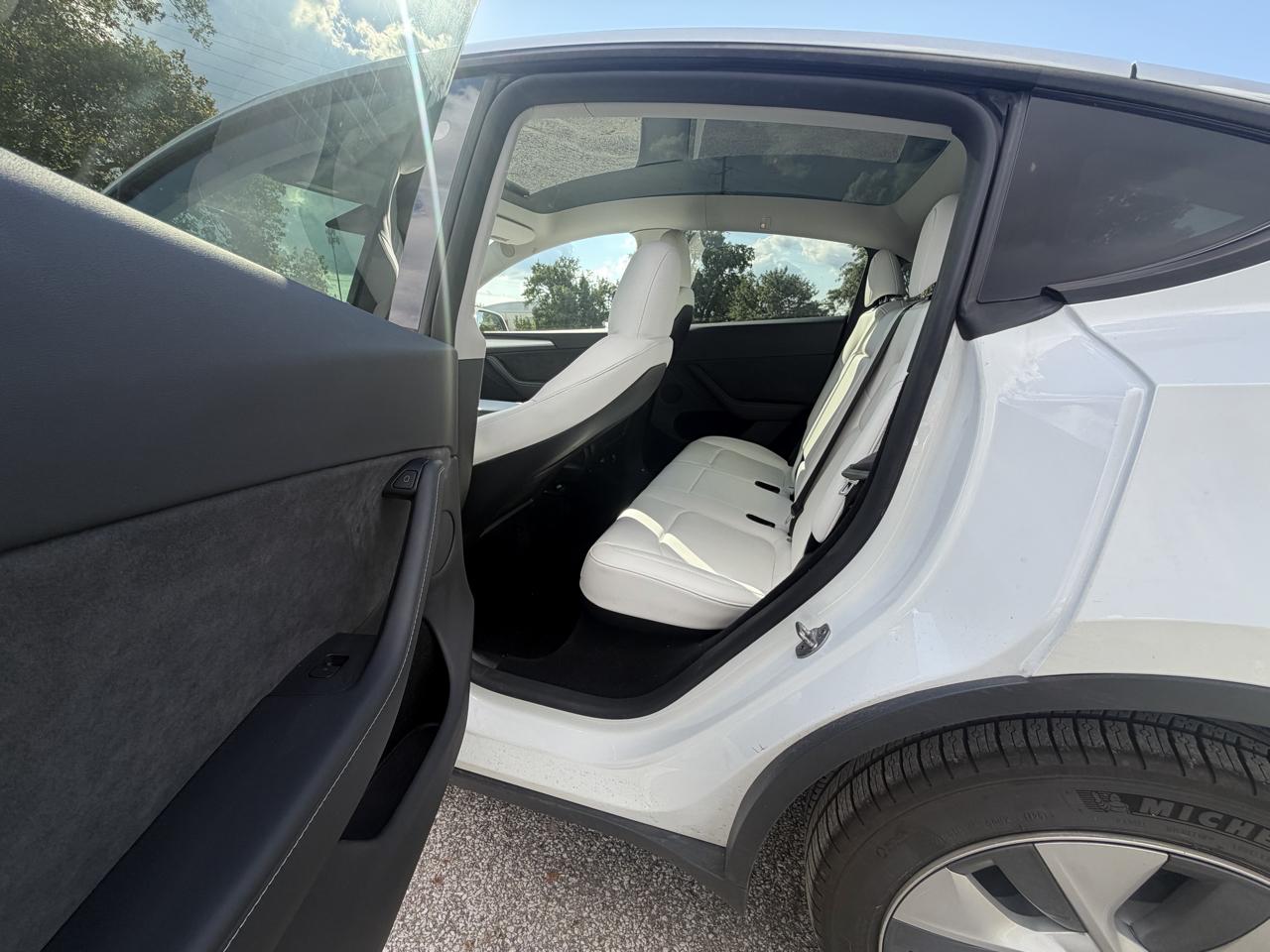 Tesla Model Y Long Range 2023