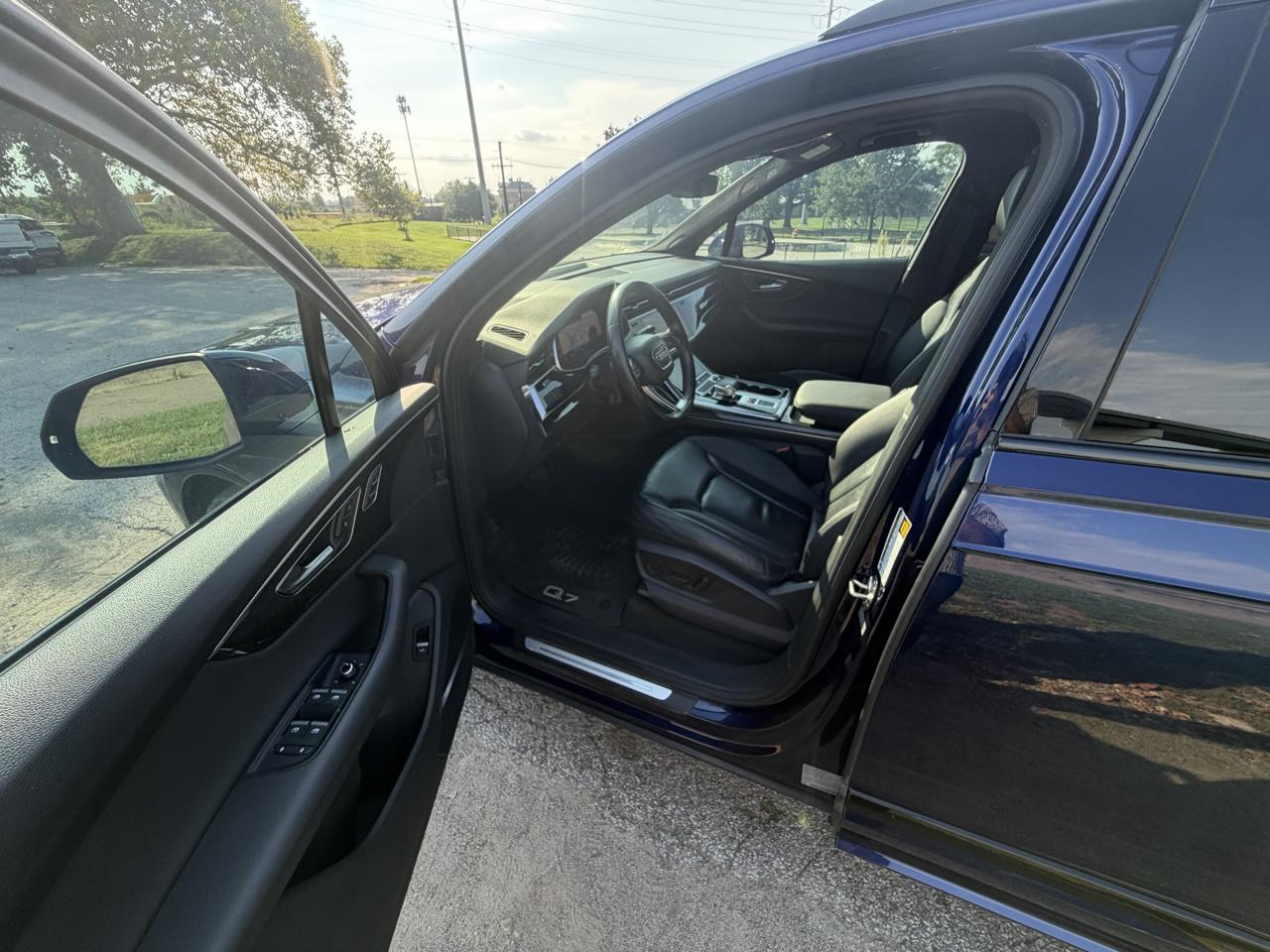 Audi Q7 Premium Plus 55 TFSI quattro 2021