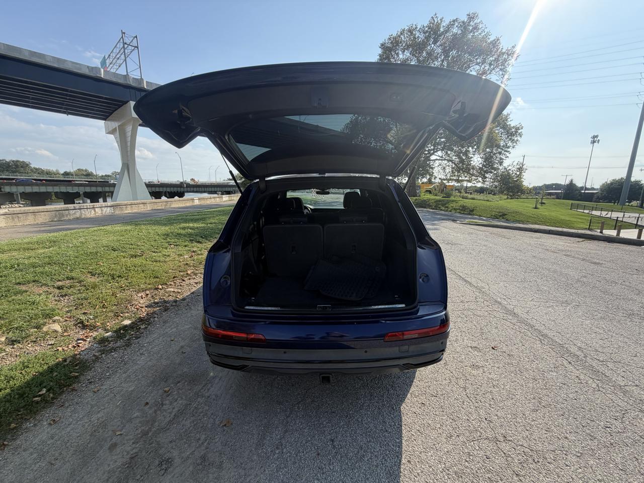 Audi Q7 Premium Plus 55 TFSI quattro 2021