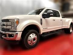 2017 Ford Super Duty F-450 DRW  2017 Ford Super Duty F-450 DRW