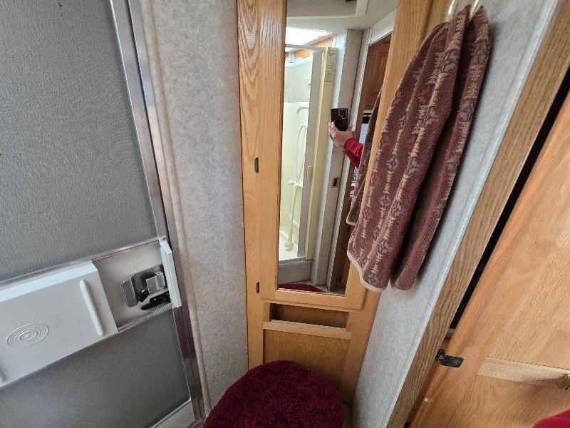 Silver Lite Roper  2001