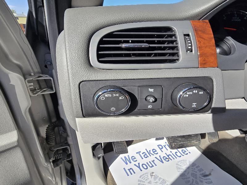 Chevrolet Tahoe  2008