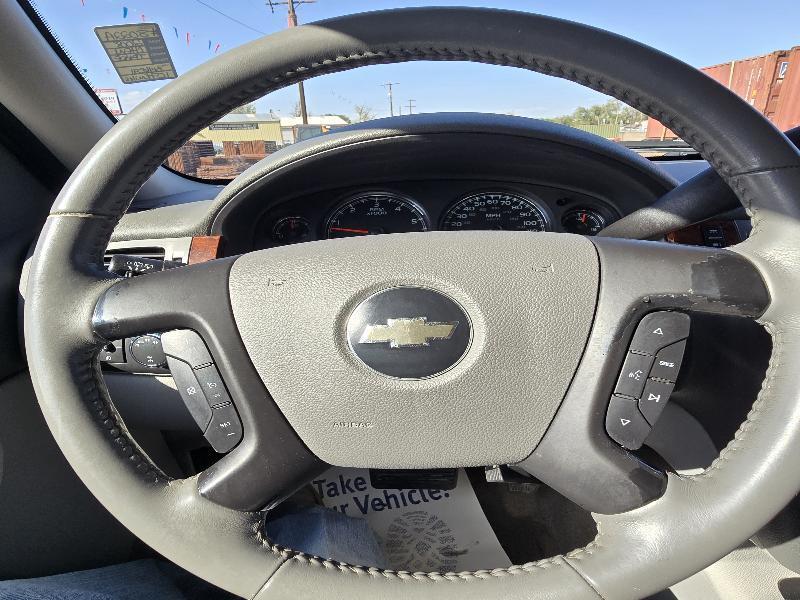 Chevrolet Tahoe  2008