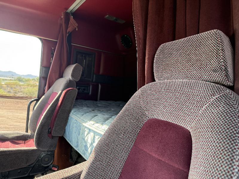 Volvo VN  1998