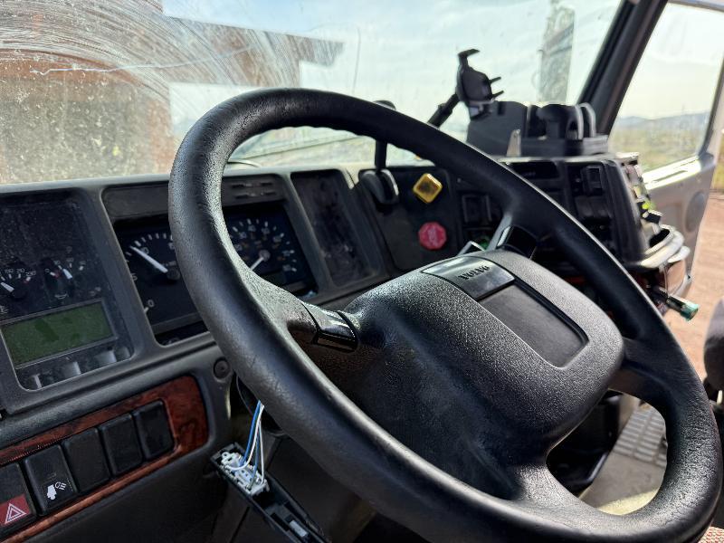 Volvo VN  1998