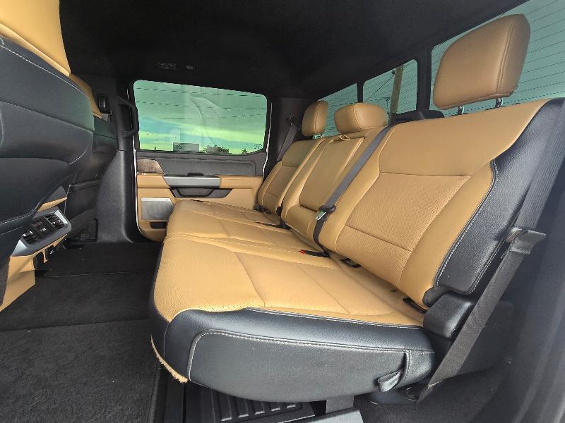 2024 Ford F-350 Super Duty Lariat - Photo 18