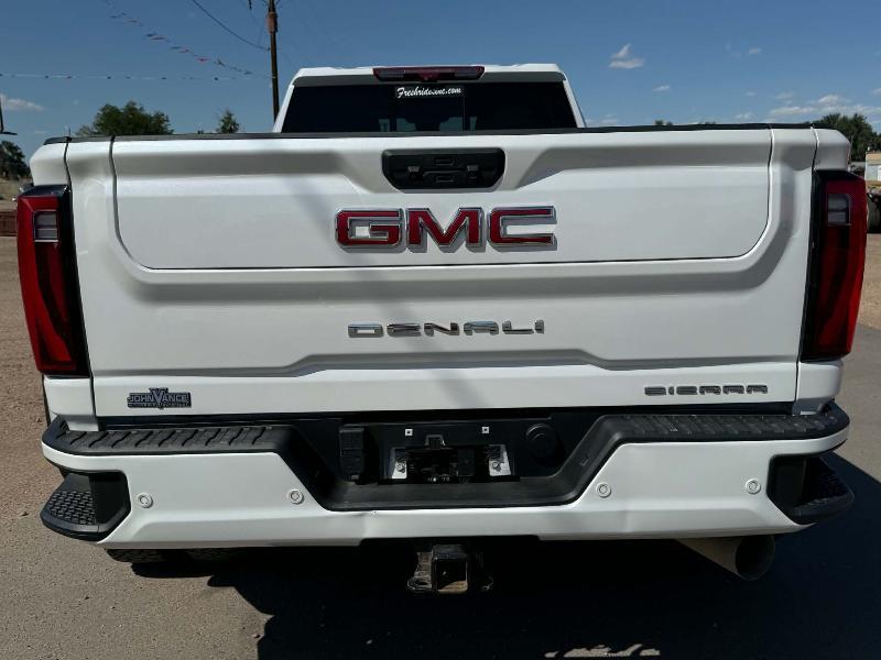 GMC Sierra 3500HD  2024
