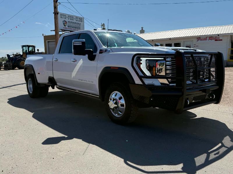 GMC Sierra 3500HD  2024