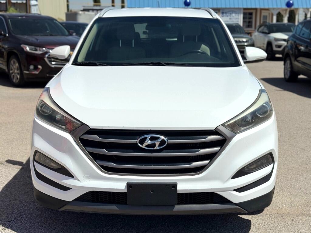 Hyundai Tucson  2016 Hyundai Tucson  2016