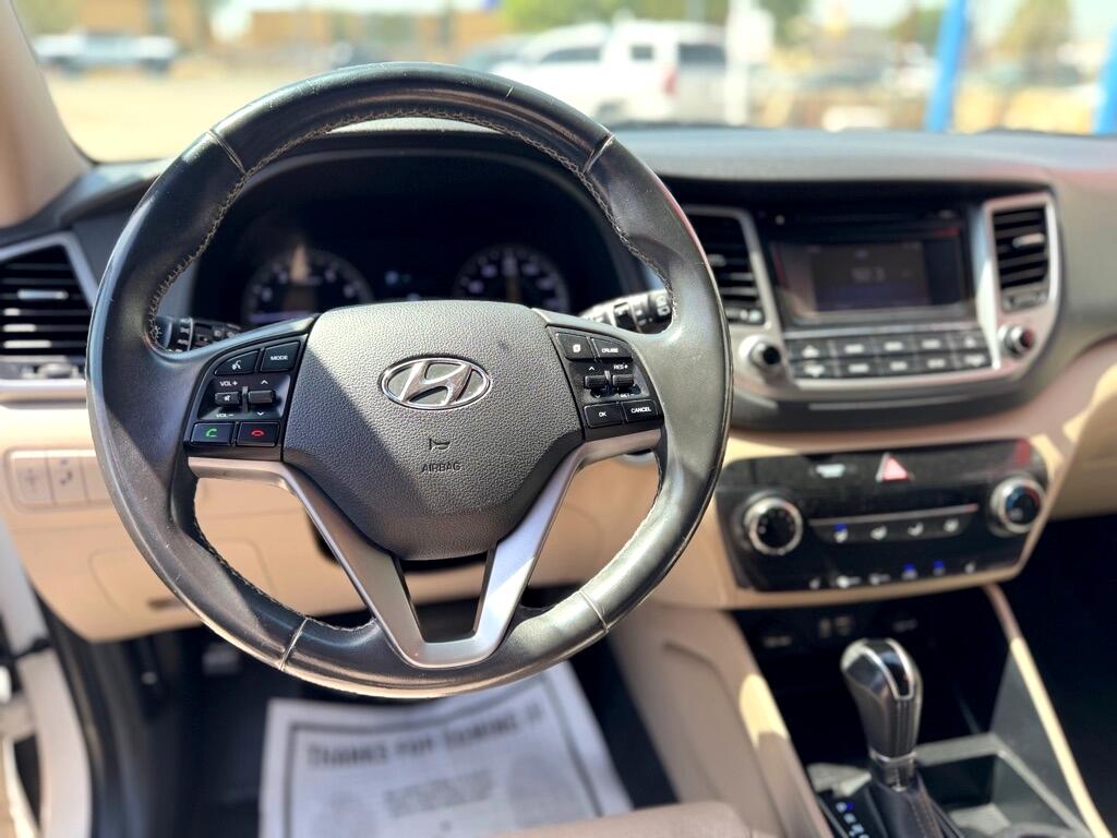 Hyundai Tucson  2016 Hyundai Tucson  2016