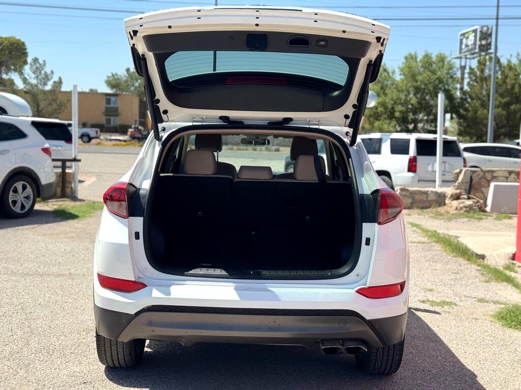 Hyundai Tucson  2016 Hyundai Tucson  2016