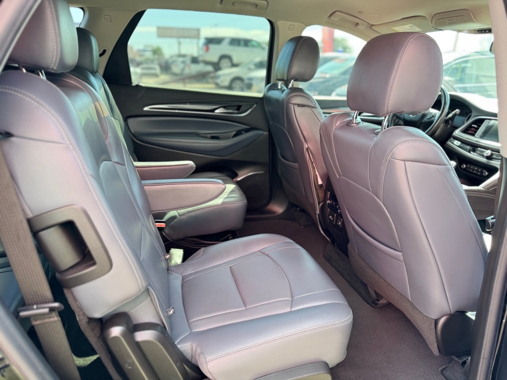 Buick Enclave  2021 Buick Enclave  2021