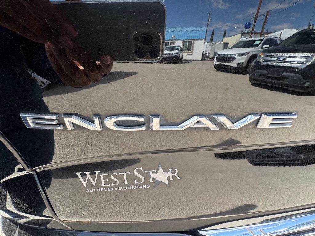 Buick Enclave  2021 Buick Enclave  2021