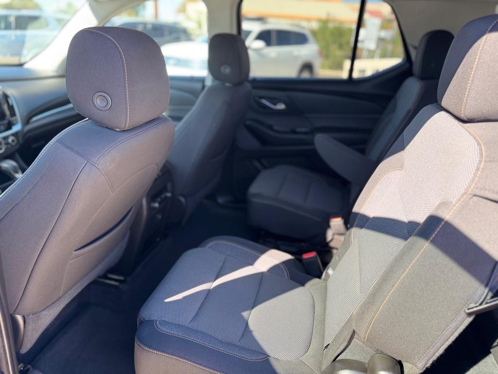 Chevrolet Traverse  2021