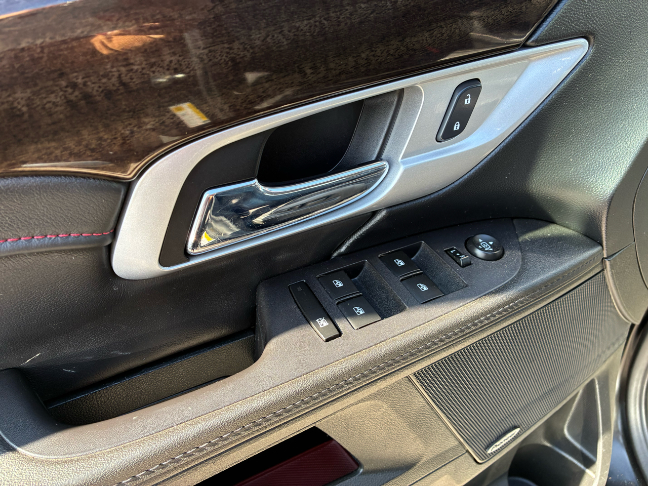 GMC Terrain Denali 4D SUV AWD 2017