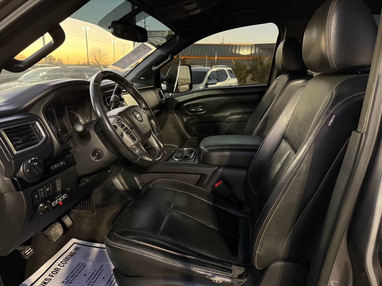 Nissan Titan XD SL Crew Cab 4WD Diesel 2019