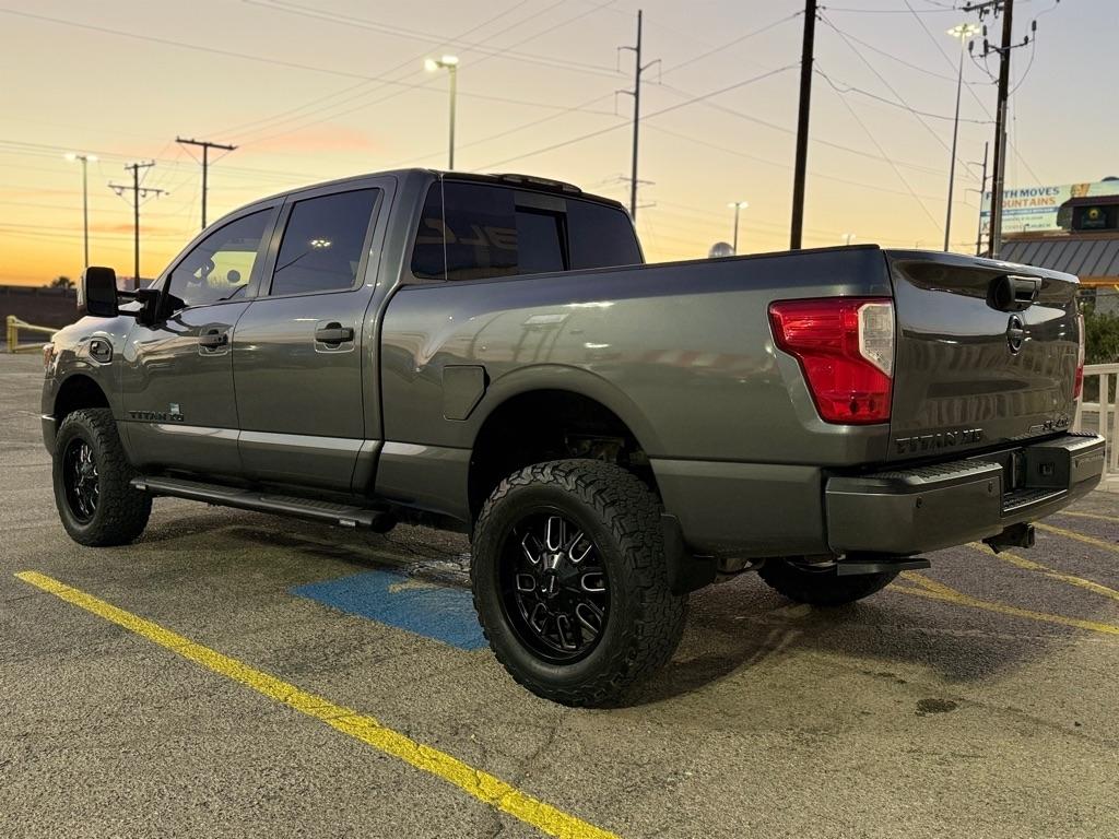 Nissan Titan XD  2019